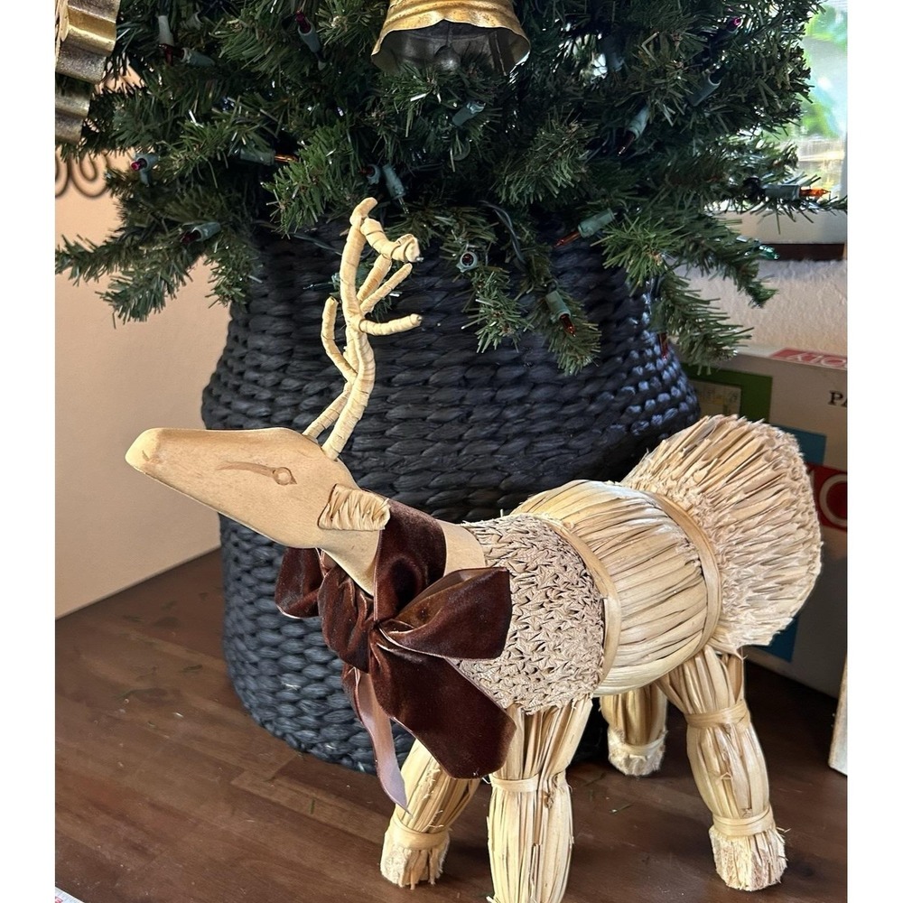 Vtg Handmade Reed Wood Deer Reindeer Cornhusk Folk Art Rustic Cabin HolidayDecor